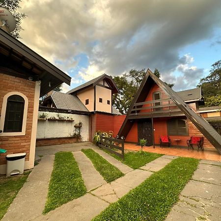 Chale Pinot Com Lareira Villa Campos do Jordão Exterior foto