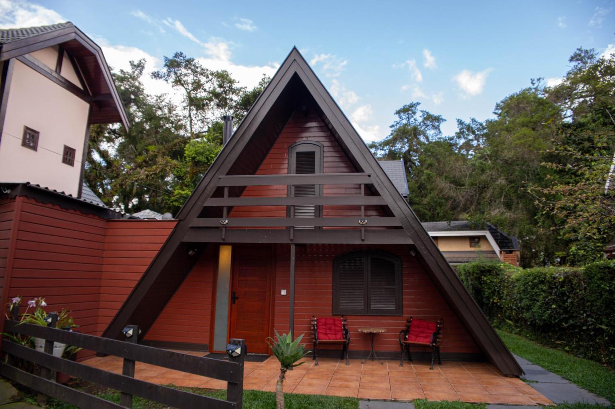 Chale Pinot Com Lareira Villa Campos do Jordão Exterior foto